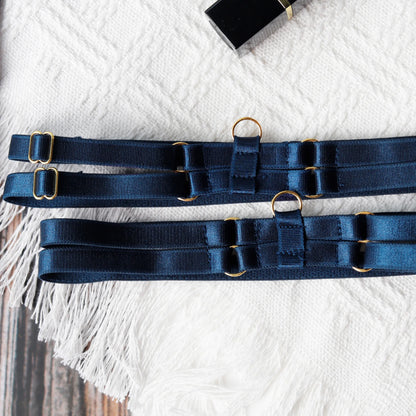 Private Agenda Suspender Set
