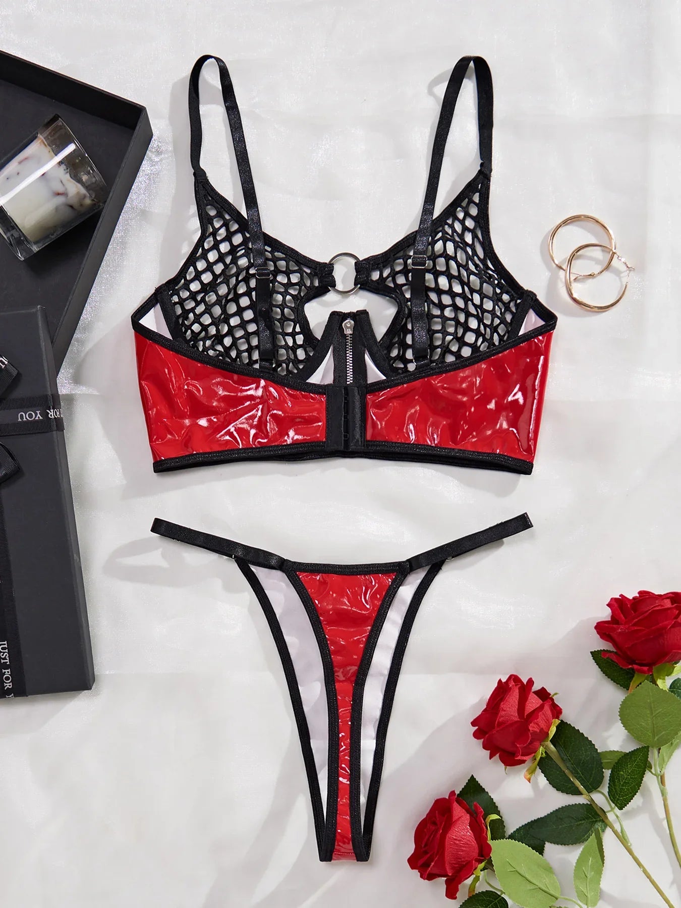 MUZISKAT Patent lingerie