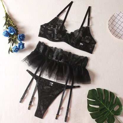 Boudoir Ballet Lace Suspender Set